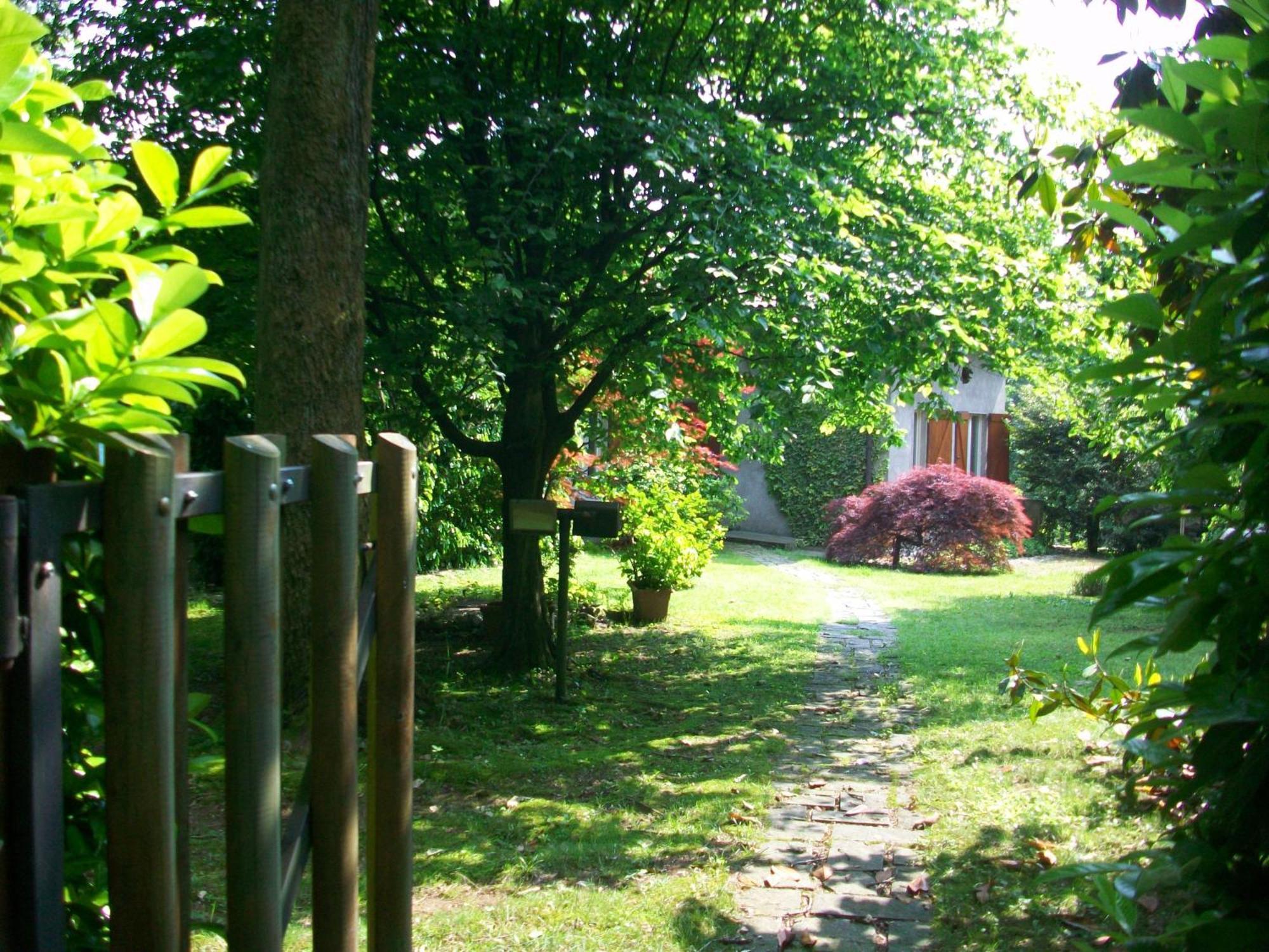 B&B L'Albero Maestro Orsenigo Exterior foto